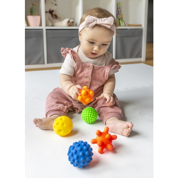 TULLO PIŁKI SENSORYCZNE BEZ DZIURKI 5 SZT.