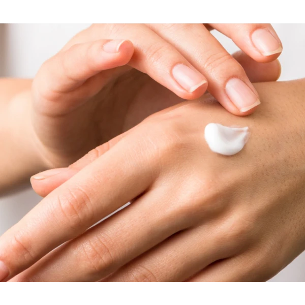 REVEASOL KREM NA ŁUSZCZENIE ŚWIĄD I ZACZERWIENIENIE SKÓRY 30 ML 